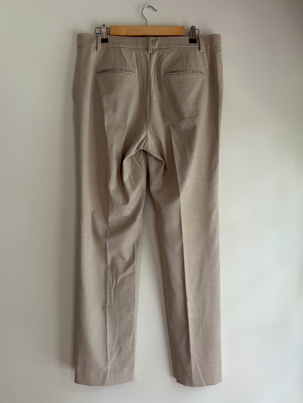 Ann Taylor The Sophia Beige Straight Leg Trousers Size 10 - Picture 4 of 6